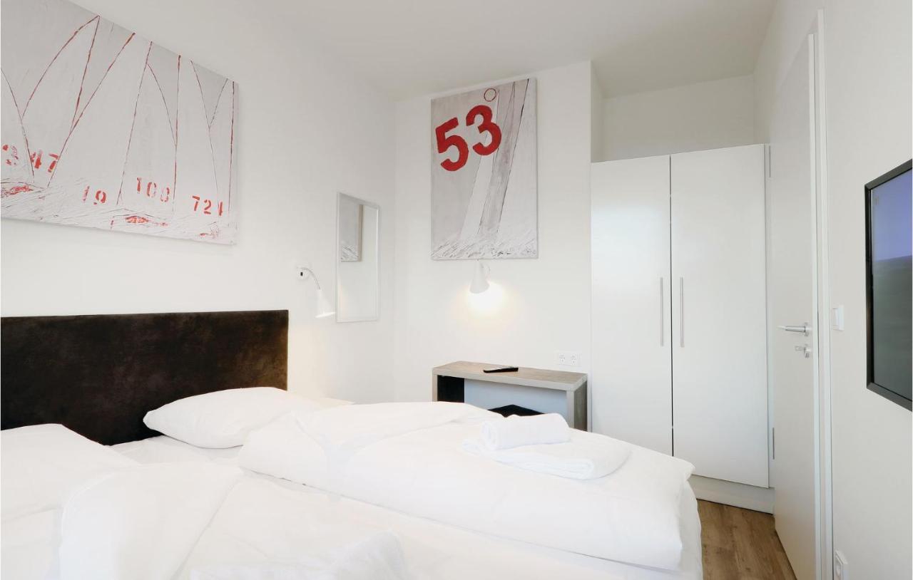 2 Bedroom Stunning Apartment In Luebeck Travemuende Bagian luar foto