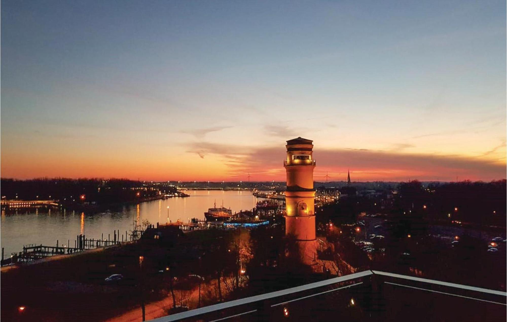 2 Bedroom Stunning Apartment In Luebeck Travemuende Bagian luar foto