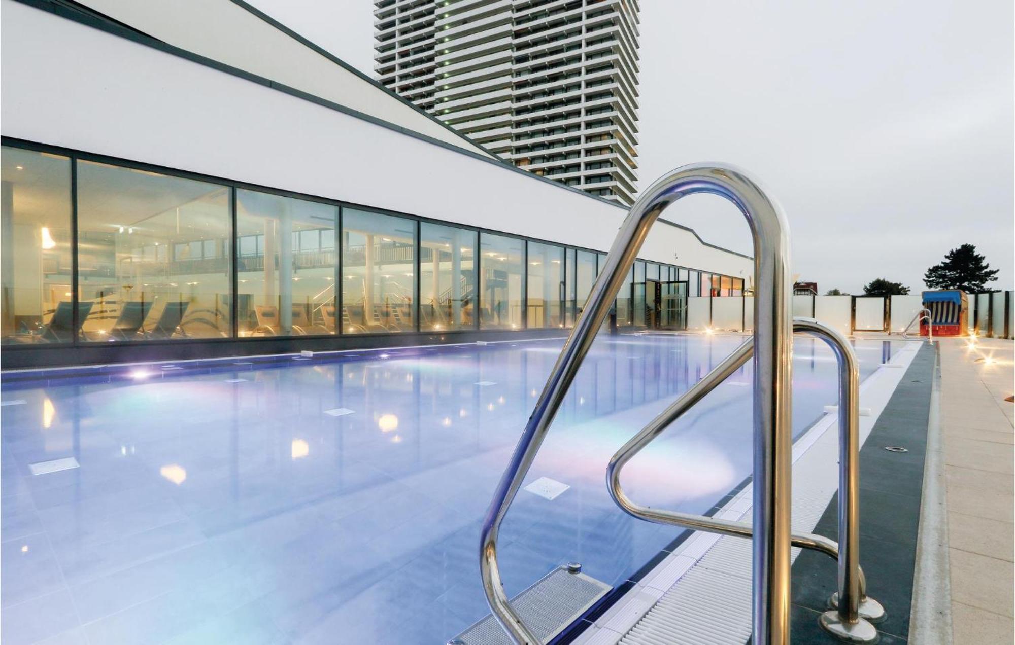 2 Bedroom Stunning Apartment In Luebeck Travemuende Bagian luar foto